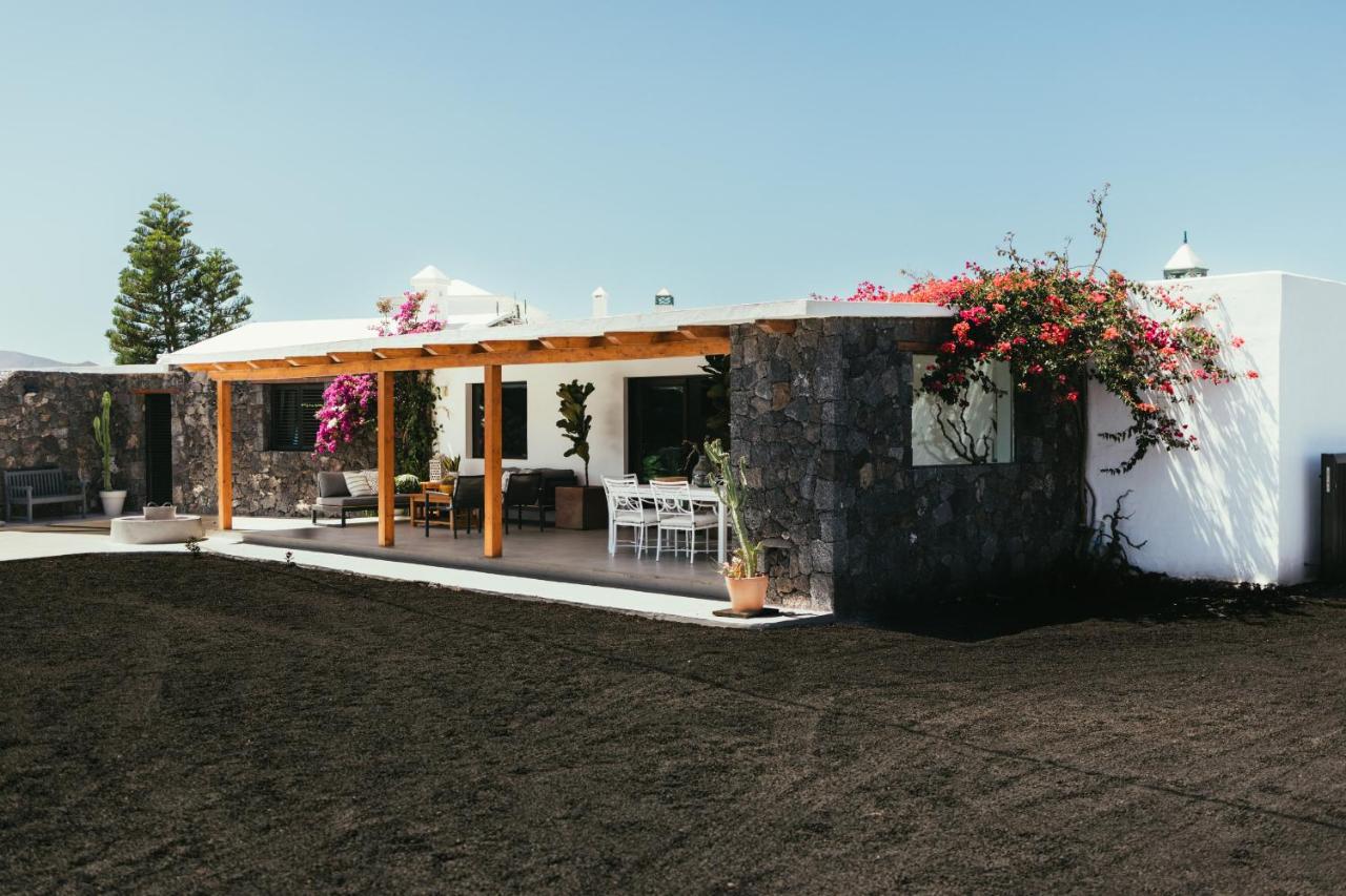Encantadora villa en el corazon de Lanzarote - Chambres d'hôtes Masdache