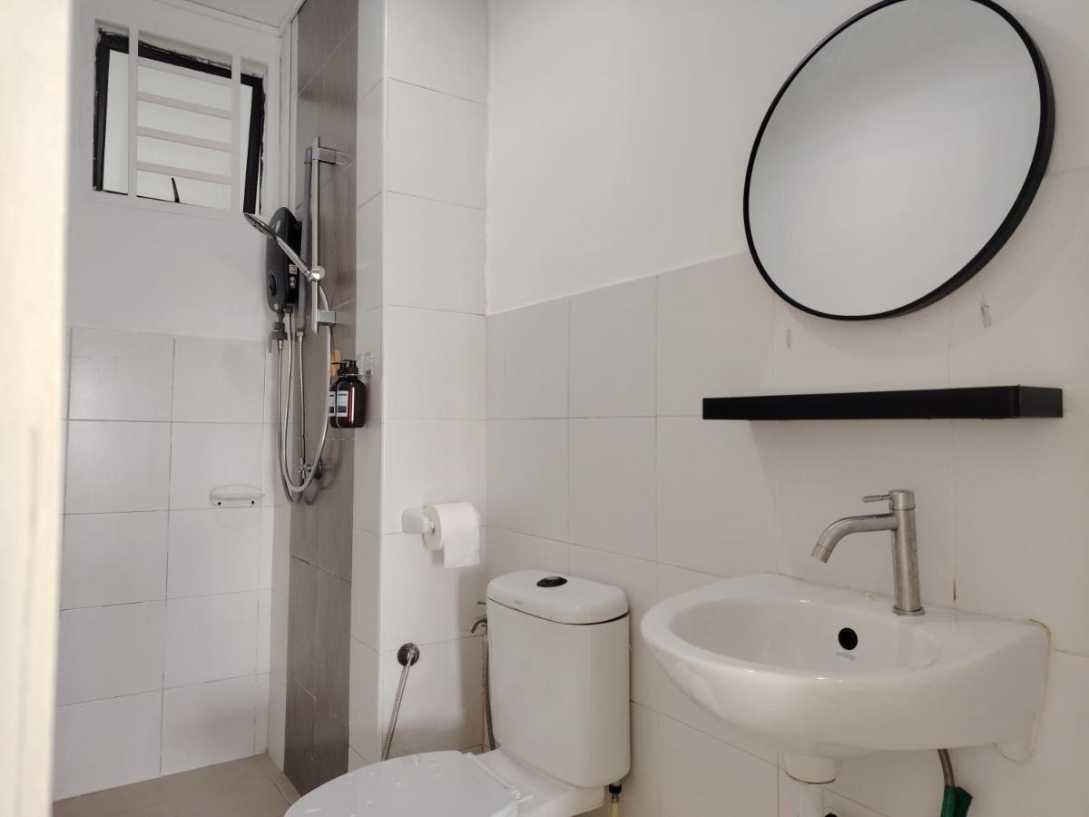 Near Ansana Mall HomestayMuslim-Friendly B022 - Chambres d'hôtes Johor Bahru