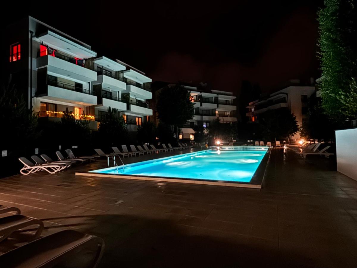 Baltic Breeze - Apartament 2 sypialnie z basenem 800m od plaży - B&B Ustronie Morskie