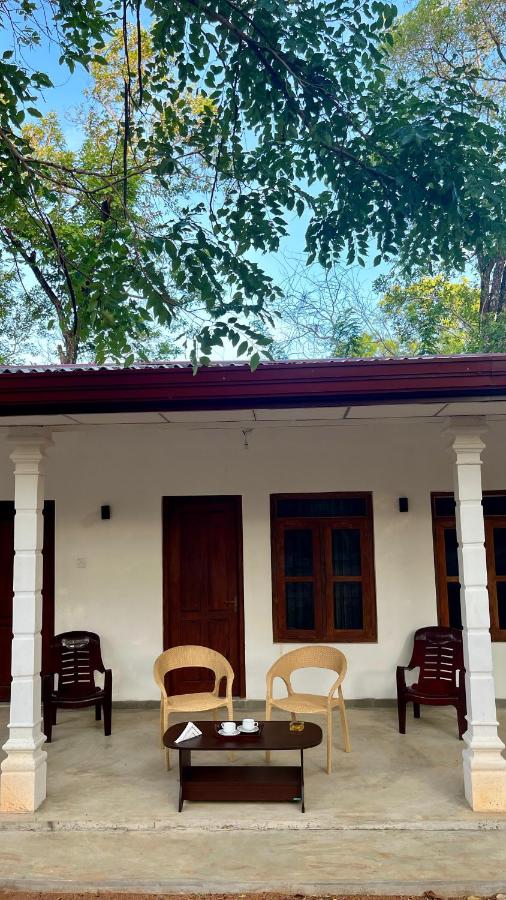 Sigiri Sihina Villa - Bed and Breakfast Inamaluwa