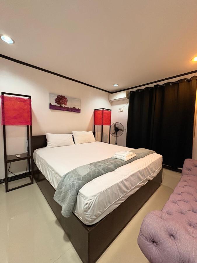 Double Room with Private External Bathroom
