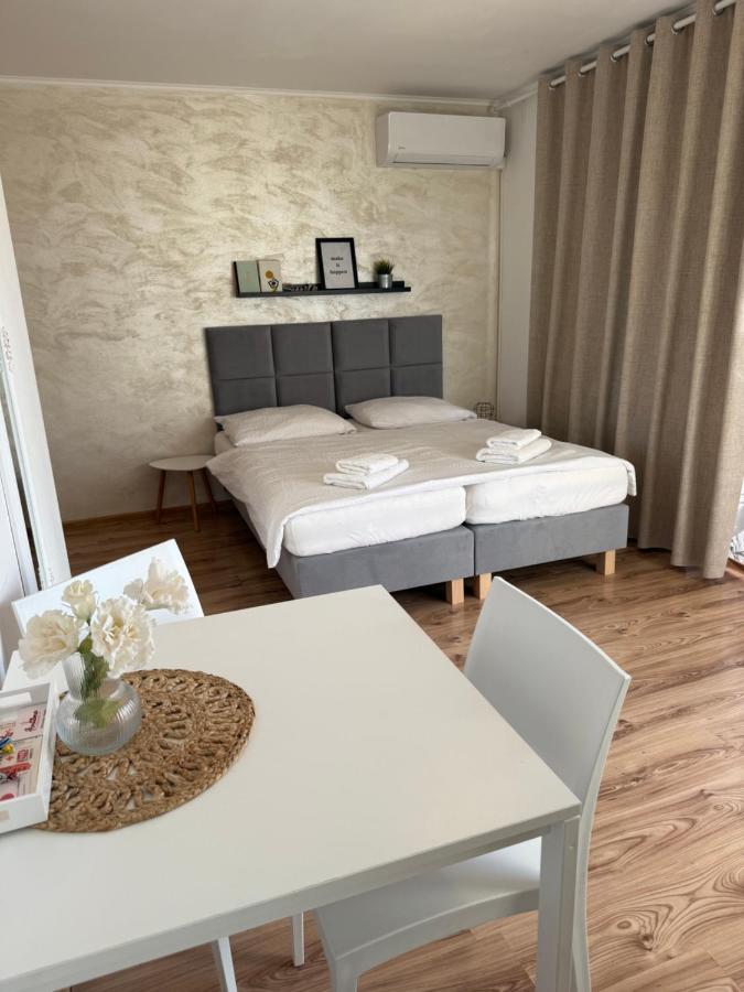 Appartamento con 2 Camere da Letto