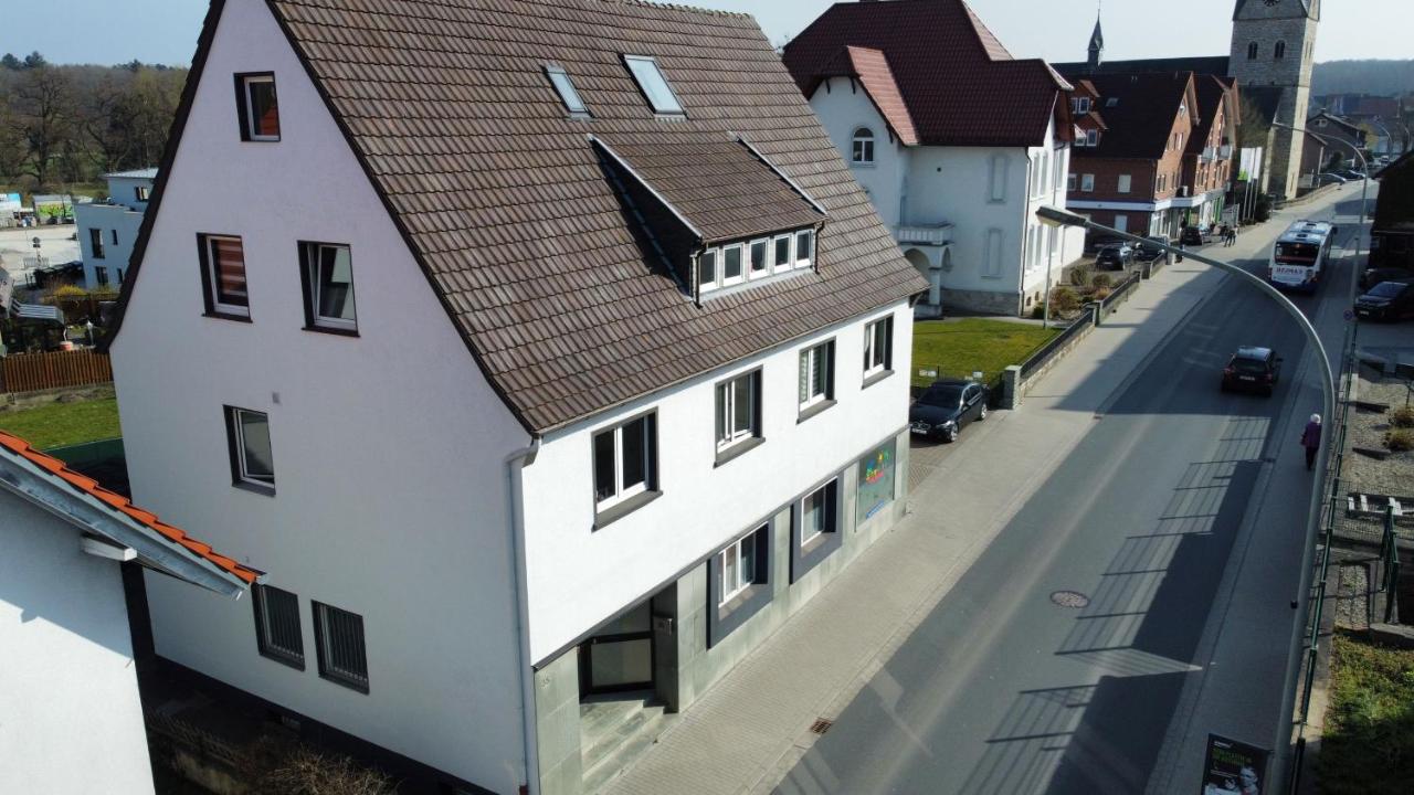 Apartment mit 2 Betten in Flughafennähe - Ferienwohnung Paderborn