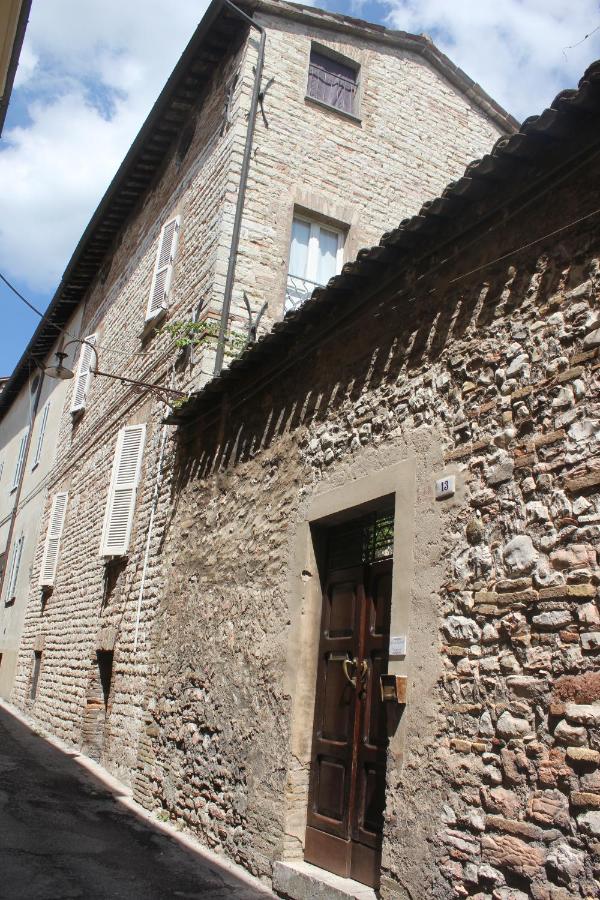 Residence Via Benamati - Ferienwohnung