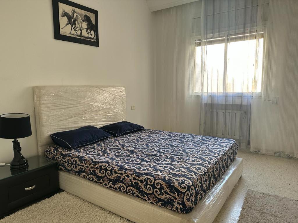 élégant Studio Résidence calme à El Menzah 7 bis - B&B Borj Turki