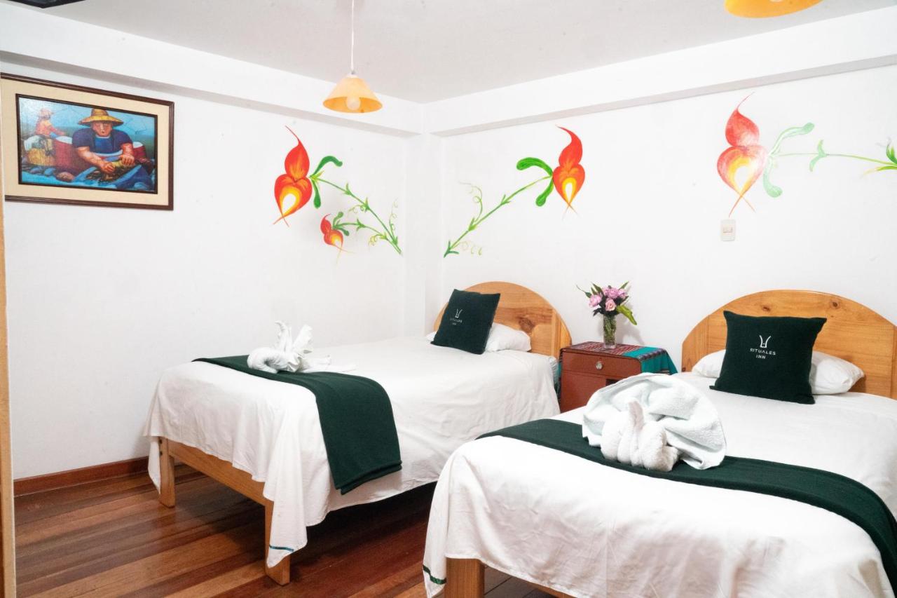 Dreibettzimmer mit Bad