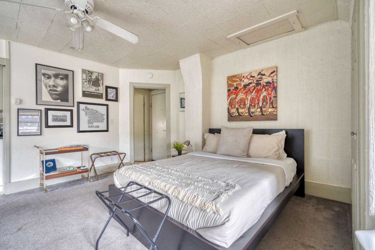 Stay Portland - Sun-Filled Buckman Studio! - Bed and Breakfast Portland