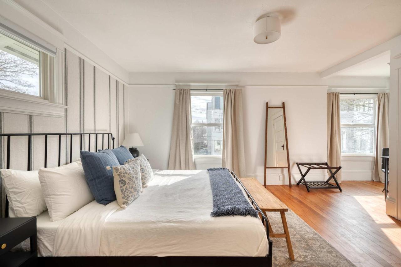 Stay Portland - Renewed 1910 Classic Craftsman - 95 WalkScore - Bed and Breakfast Portland