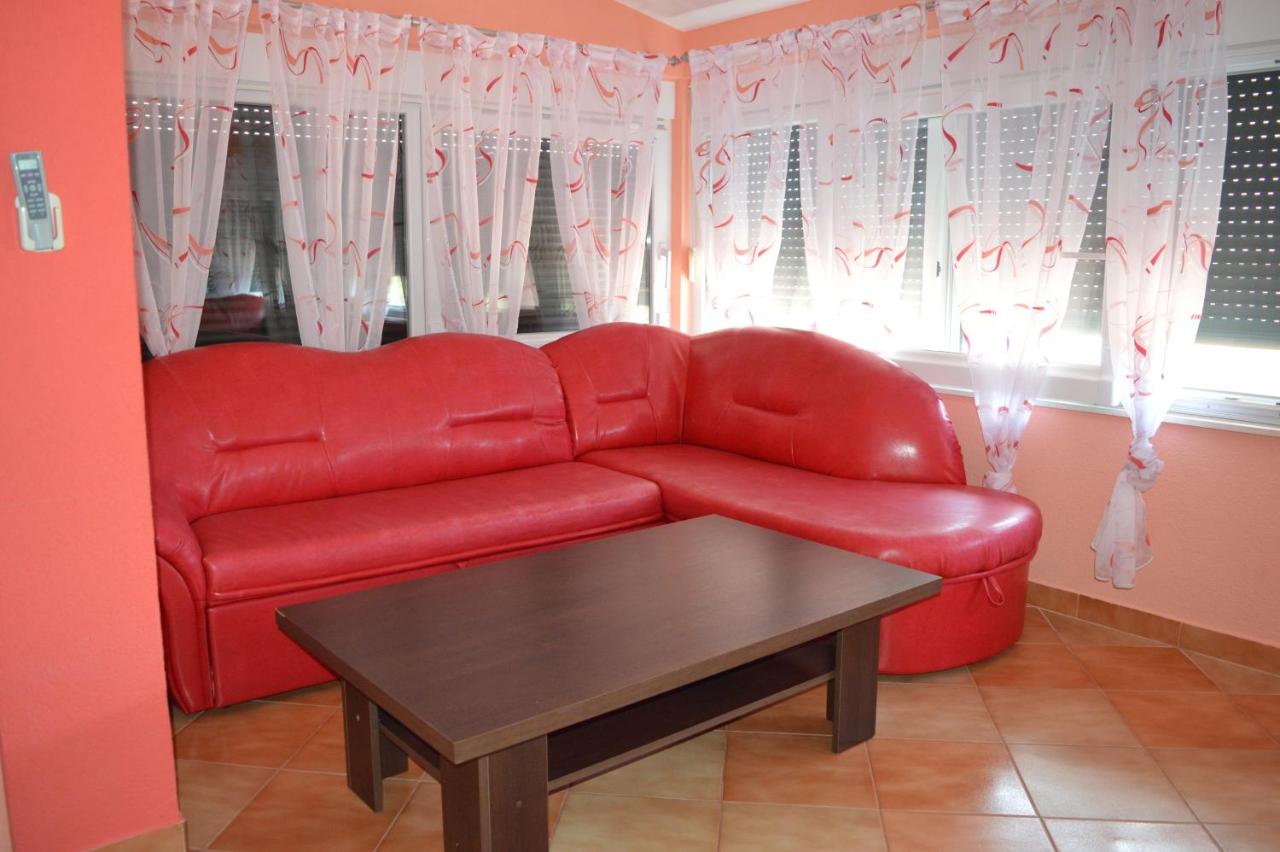 Appartement 2 Chambres avec Balcon et Vue sur la Mer