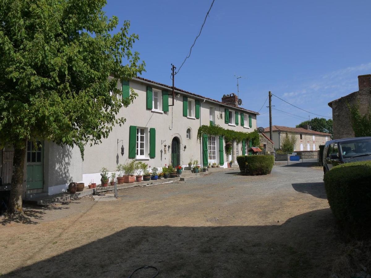 B&B Bressuire - La Revaudiere - Bed and Breakfast Bressuire