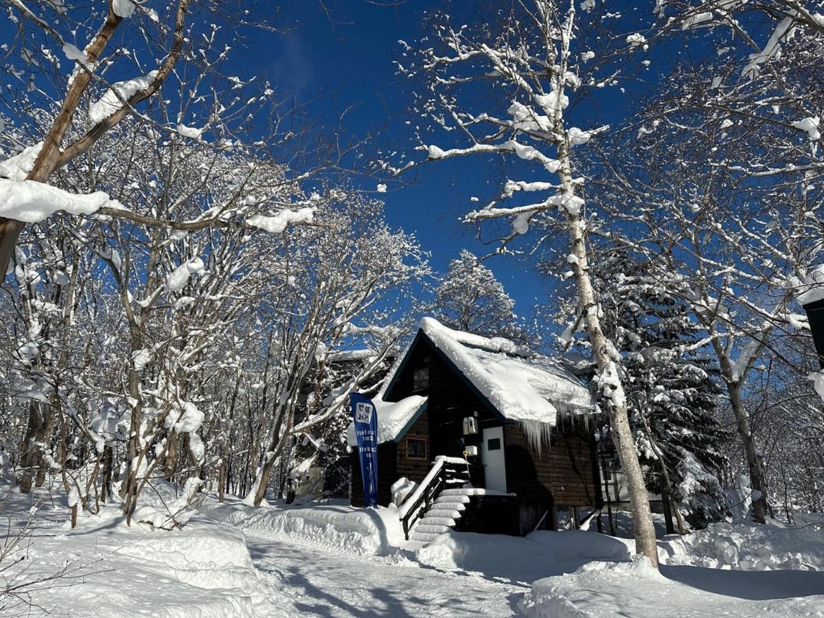 Casa Bell Cabin Niseko - Bed and Breakfast Niseko