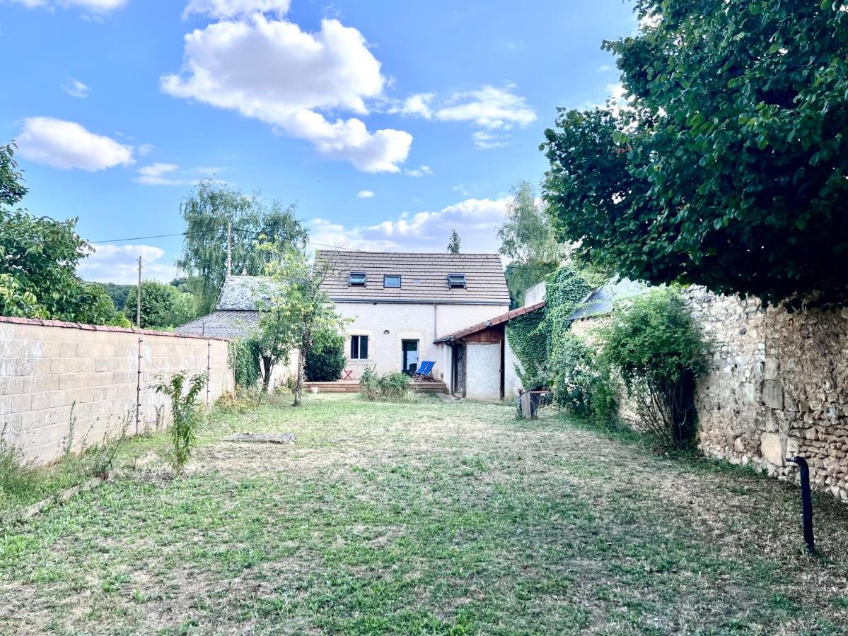 Maison avec grand jardin en centre ville - B&B Le Blanc