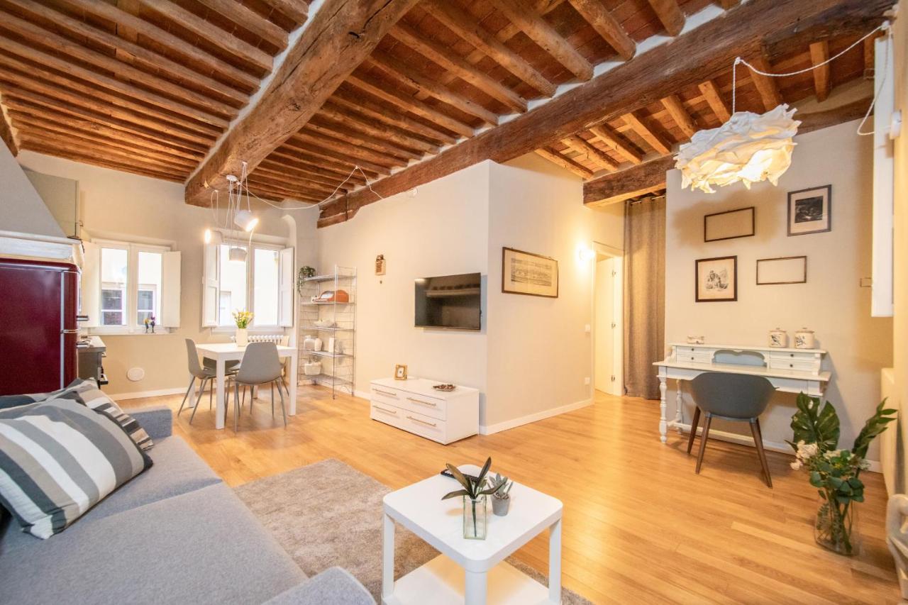 Casa Sophia, a timeless stay in Lucca - B&B Lucca