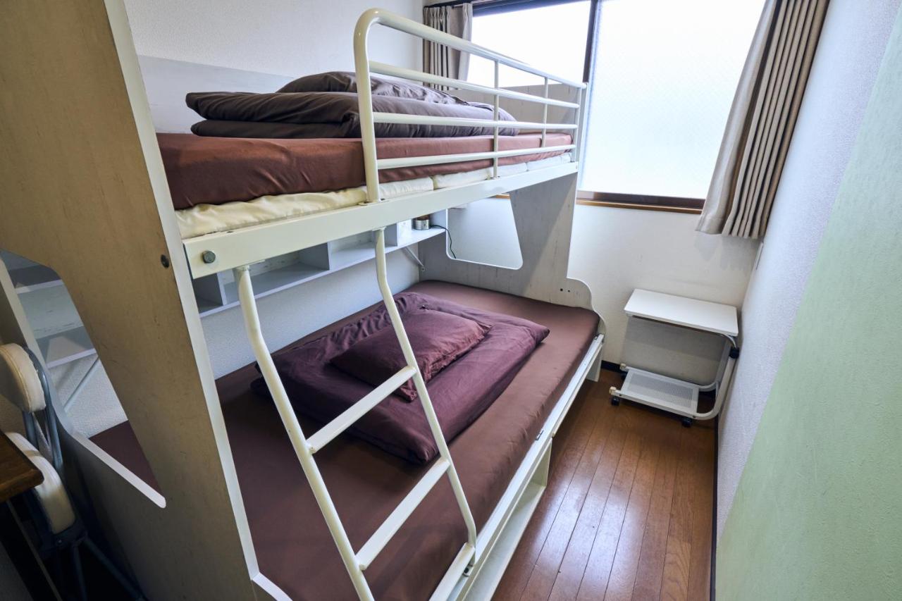 Zweibettzimmer mit Etagenbett