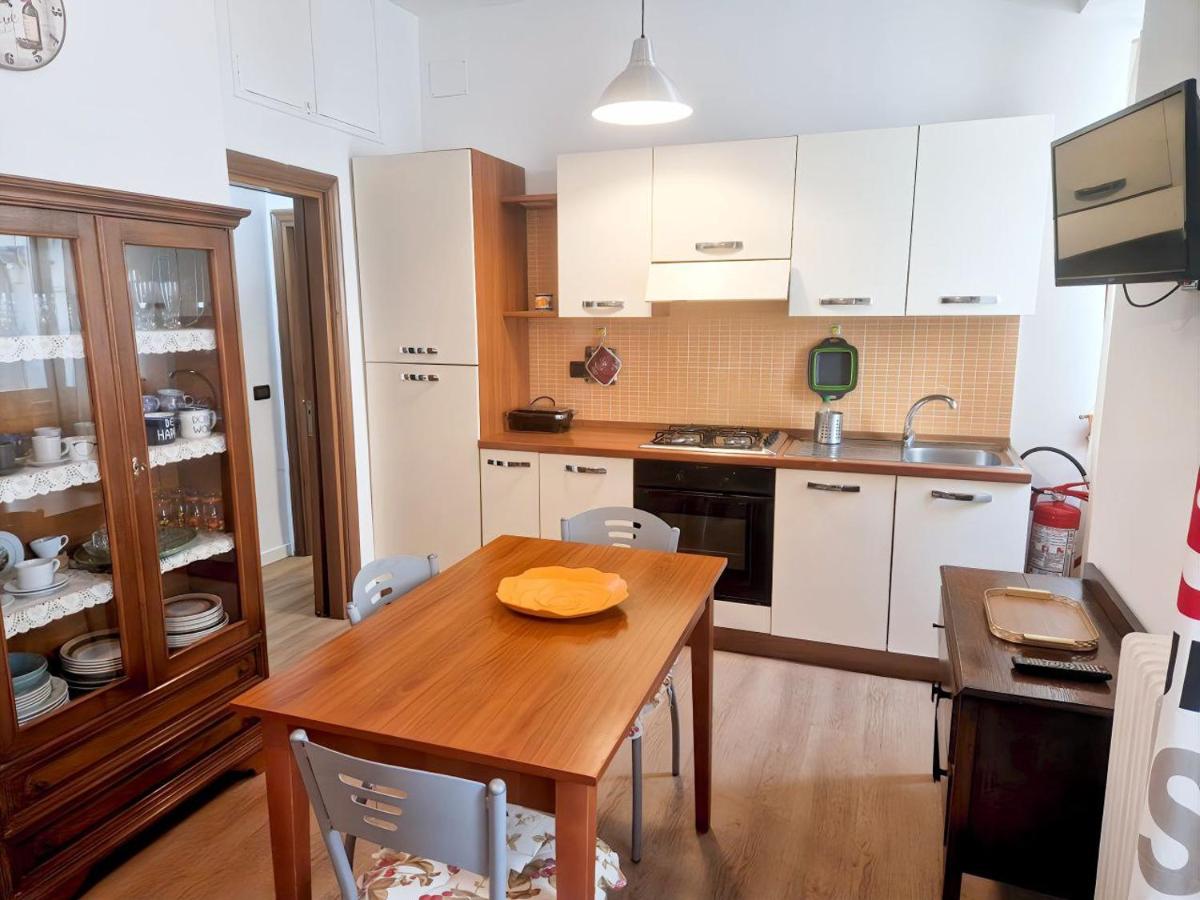 100mt from Rome Termini Bright 2BR Apartment - B&B Roma