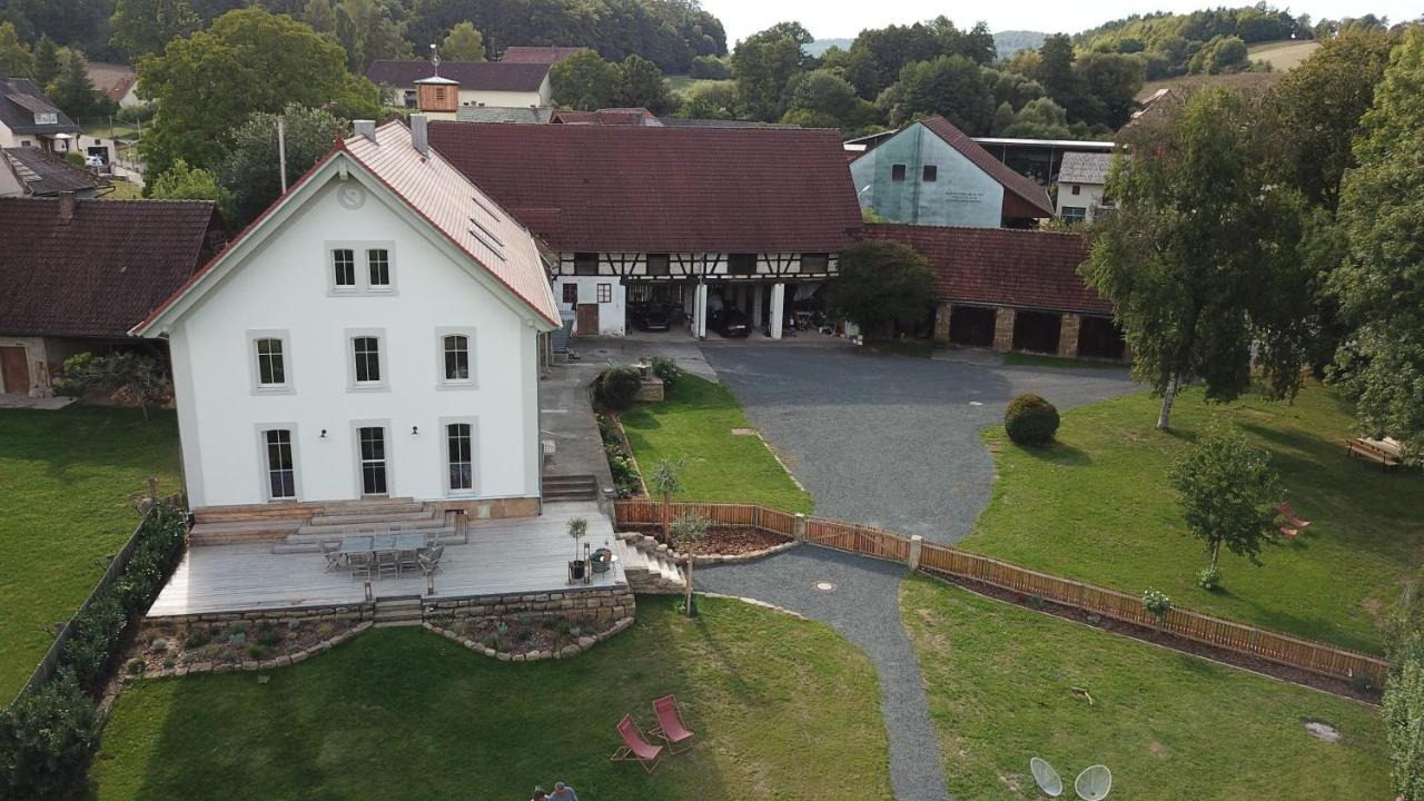 Alter Gutshof Sendelbach - B&B Rentweinsdorf