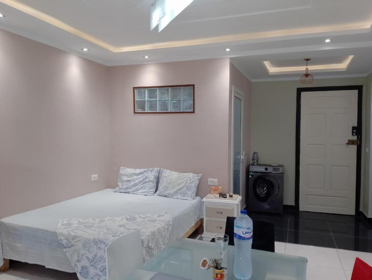 Nice apartment in Menzah 5 - Chambres d’hôtes Aryanah