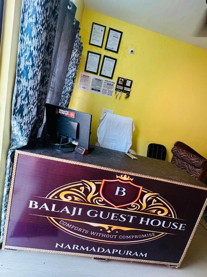 Balaji guest house - Bed and Breakfast Hoshangabad