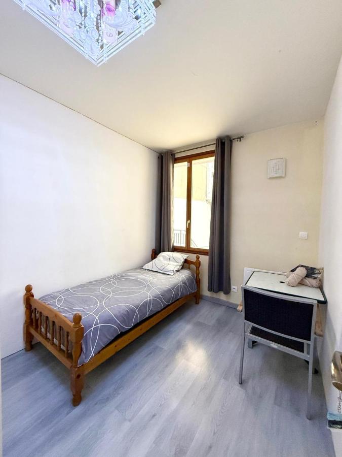 Face à la gare - Chambre 3 - B&B Roanne