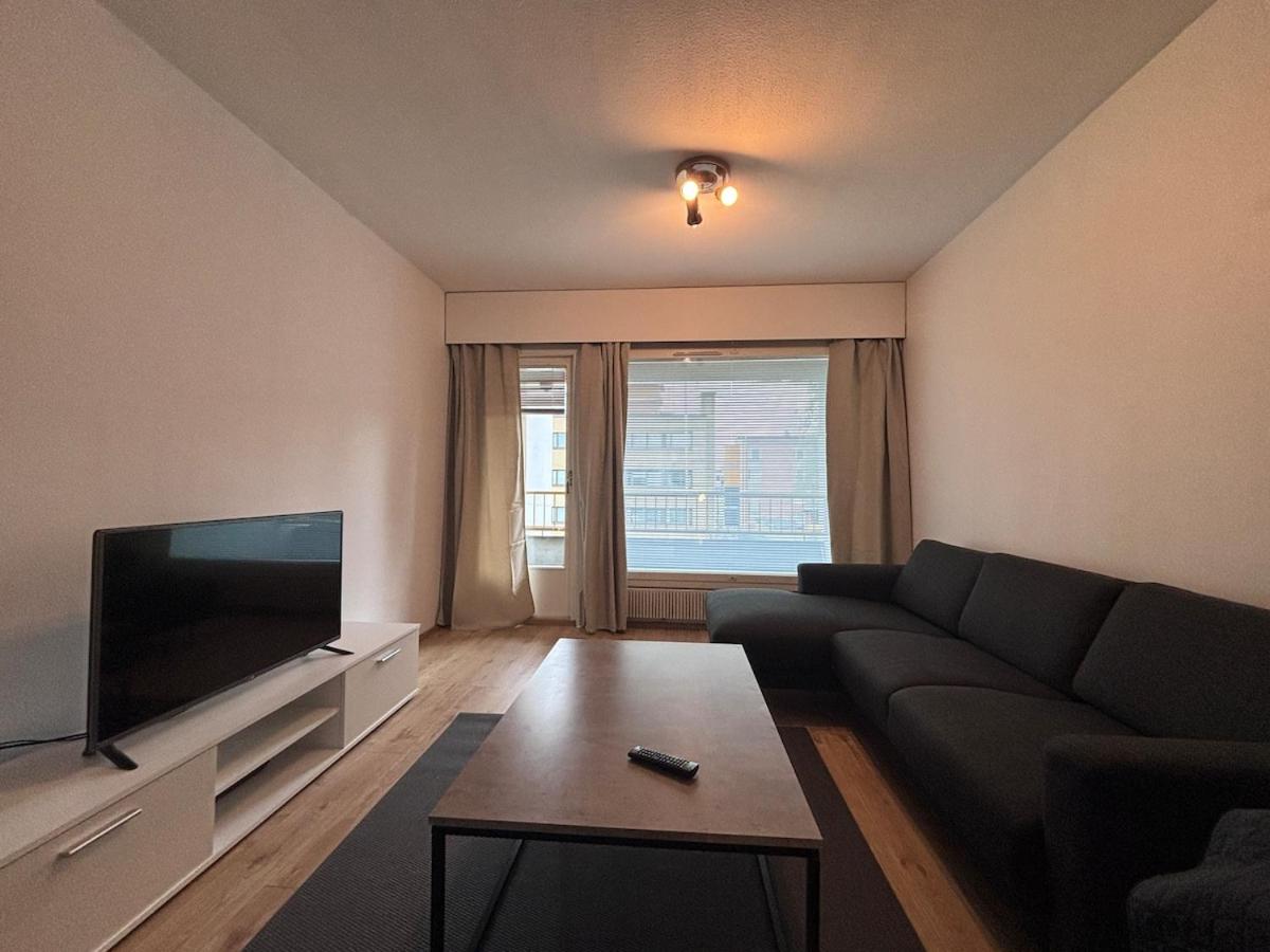 Kotimaailma - Cozy and spacious apartment - B&B Seinäjoki