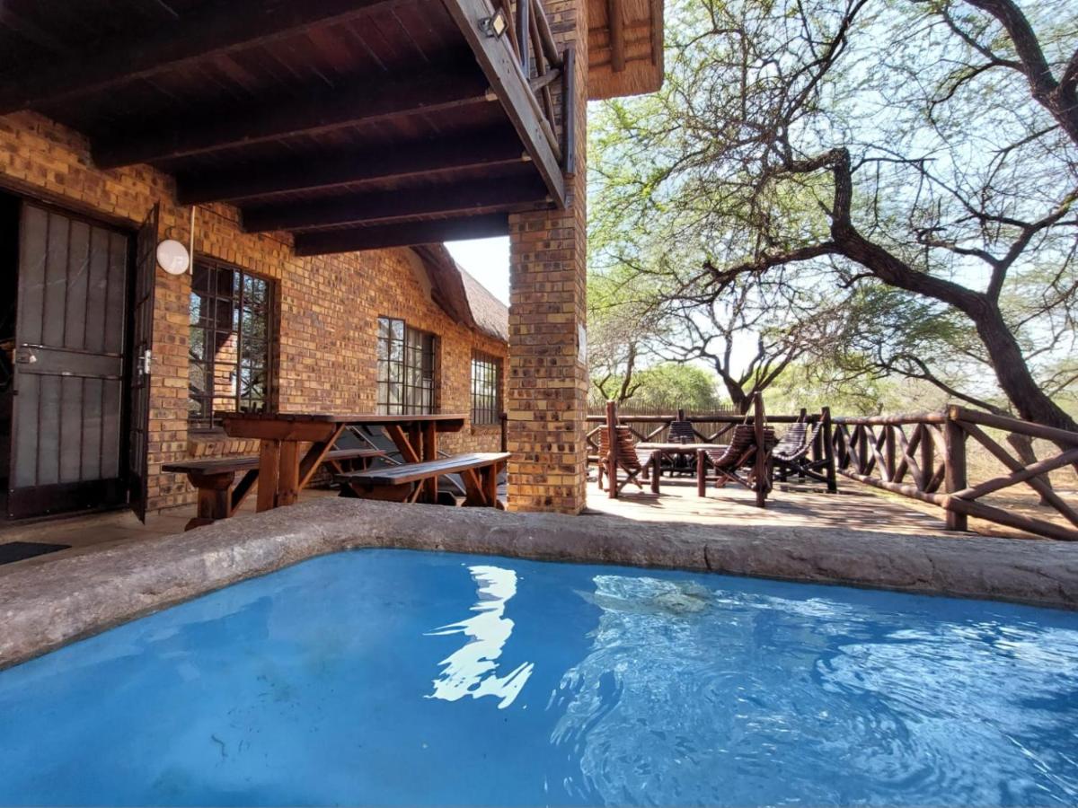 Khumbula iAfrica 1 - B&B Marloth Park