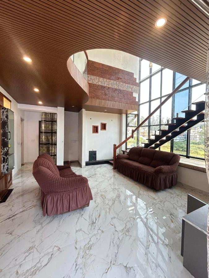 Zarax home stay - Bed and Breakfast Ooty