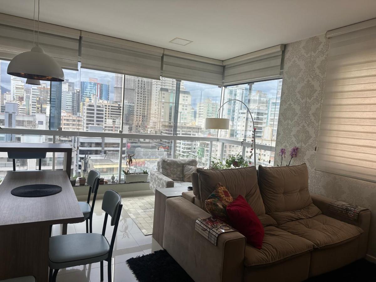 Leondina Soares Apartamento 403 - Bed and Breakfast Itapema