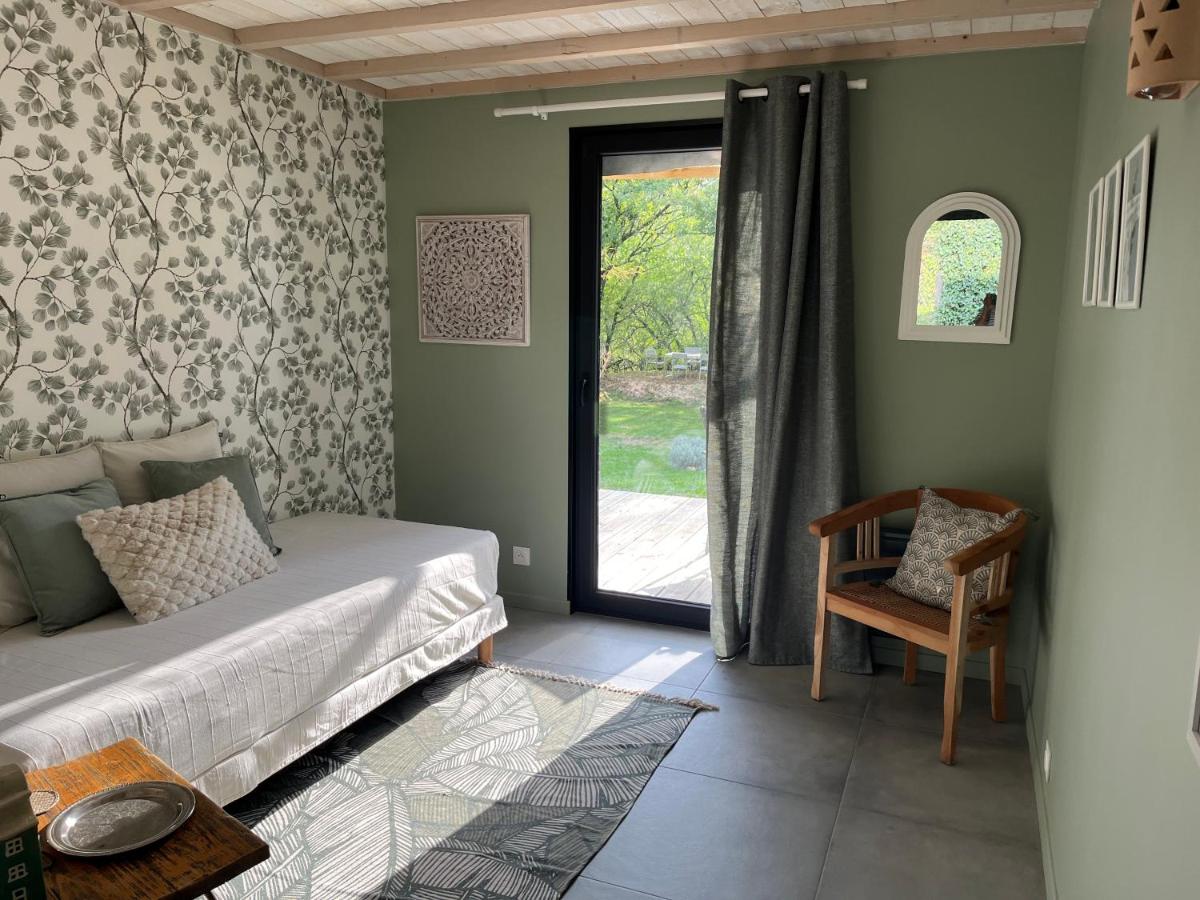 Chambre Deluxe (2 Adultes + 1 Enfant)