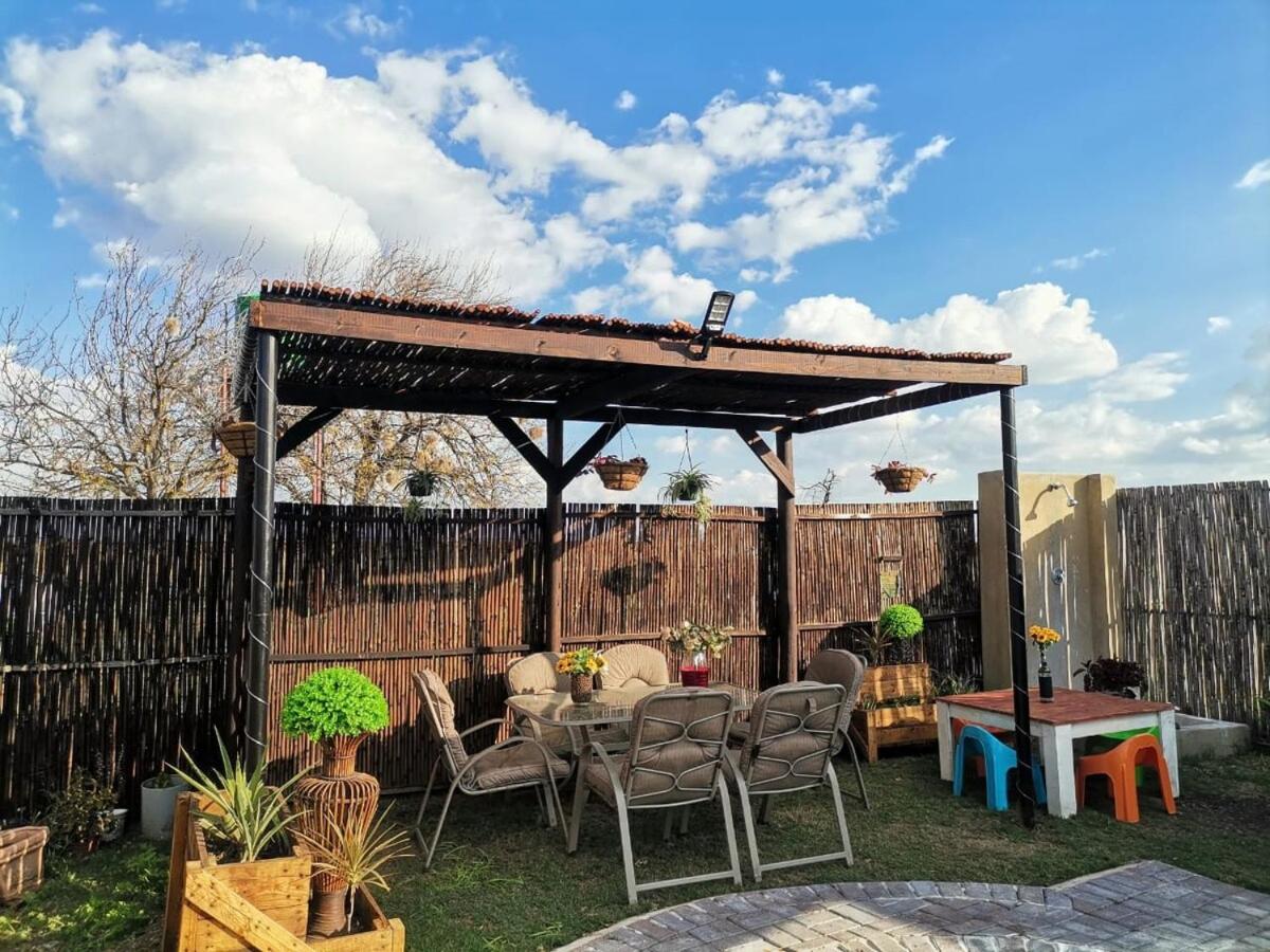 The Peppertree - Chill Kraal - Ferienwohnung Koppies