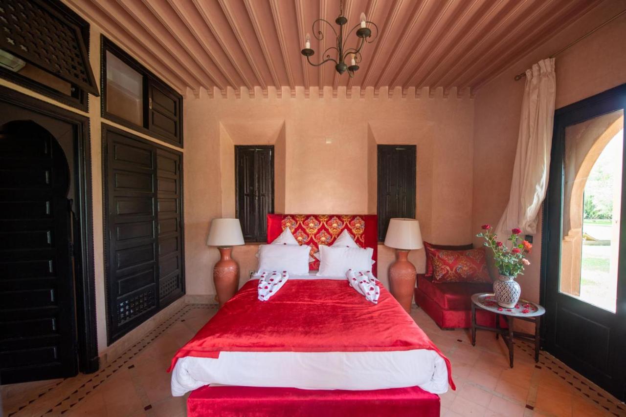 Habitación Doble con vistas a la piscina