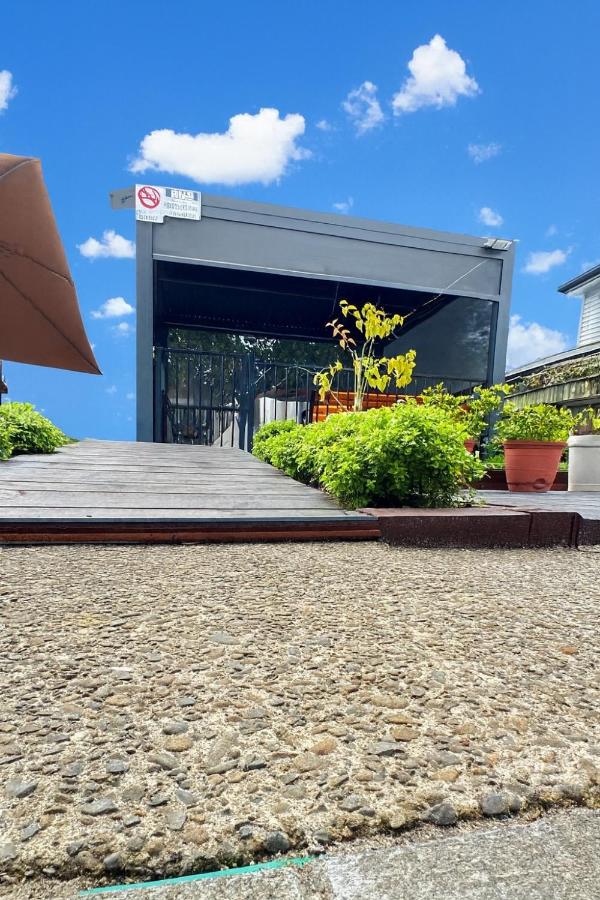 GeoHaven Rotorua Earths Embrace - Bed and Breakfast Rotorua