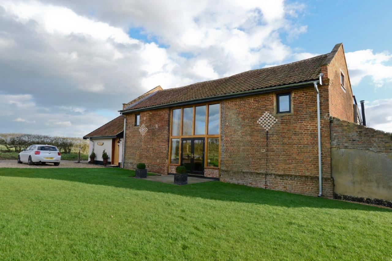 B&B Attleborough - Old Field Barn Luxury B & B - Bed and Breakfast Attleborough