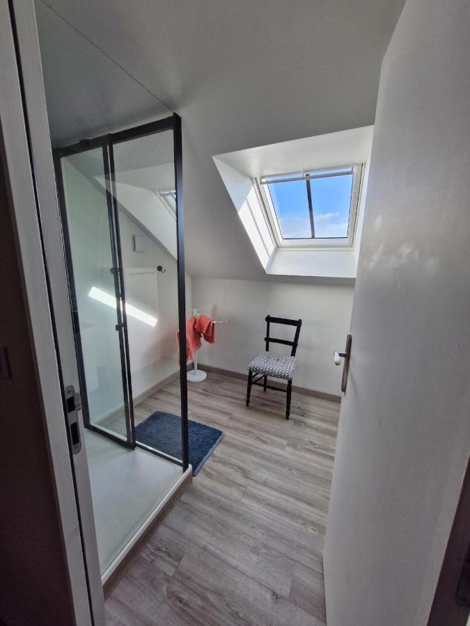 L'école Dé'rive, gîte 12 personnes - B&B Saumur