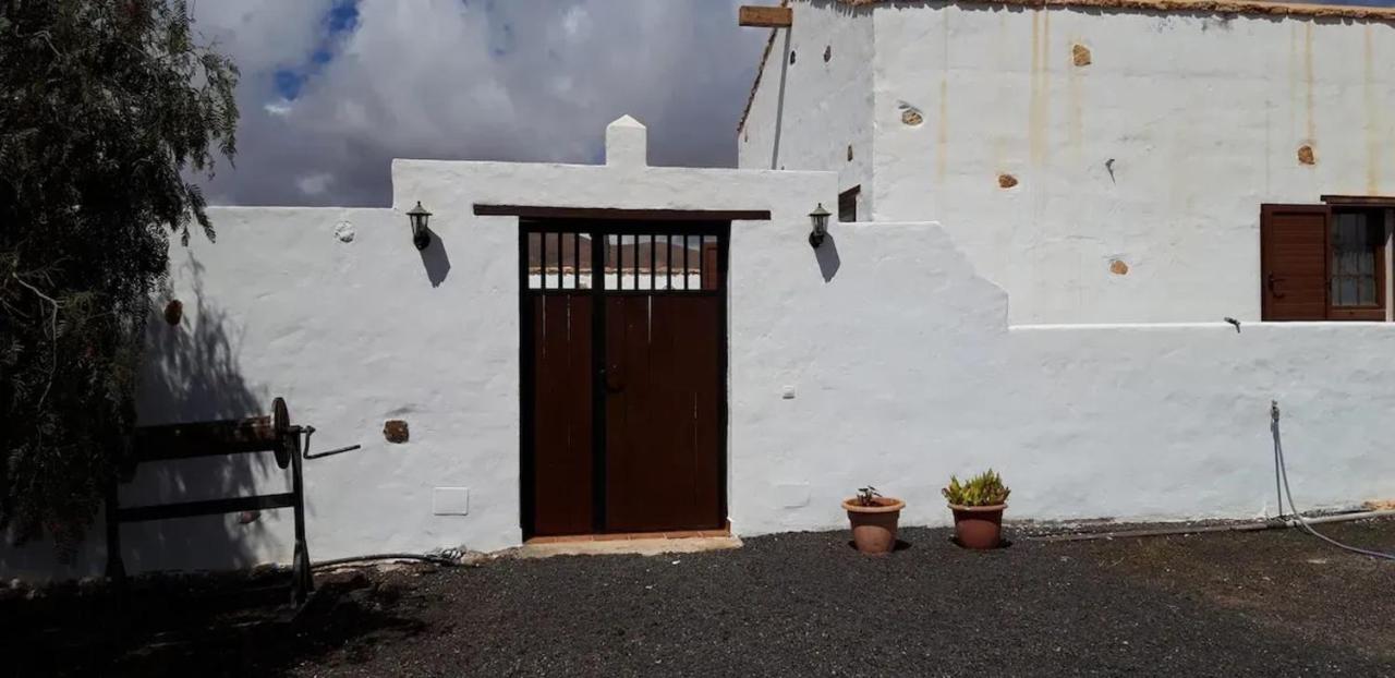 Charming Villa in Antigua with private pool - B&B Antigua