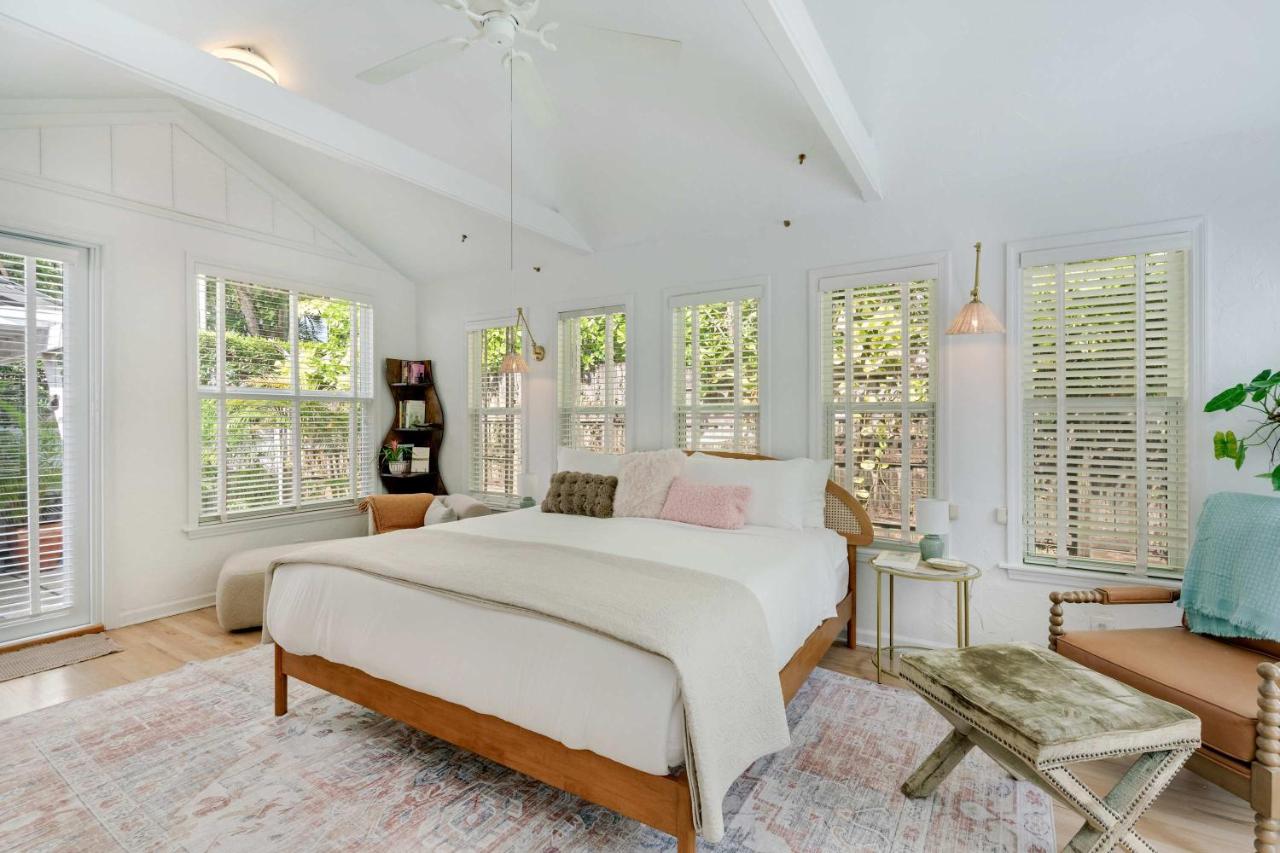 Garden Grove- Miami Home with Private Pool - B&B Miami