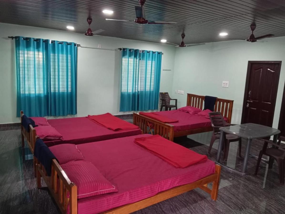 Chambre Familiale - Vue sur Jardin