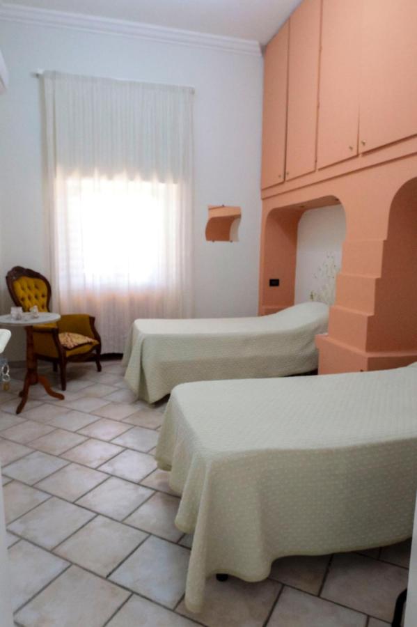 Double or Twin Room with Private External Bathroom