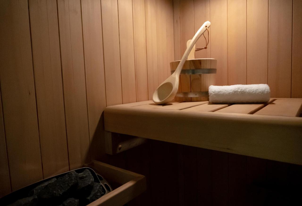 Palazzo Algaria Suites with Jacuzzi, Sauna & Turkish Bath - B&B Palermo