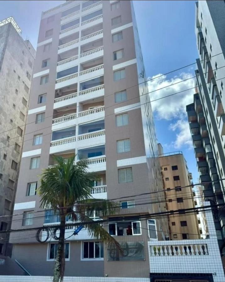 apto frente praia pé na areia 2dorm wifi elevador Smart tv praia grande aviação - leia fotos - B&B Praia Grande