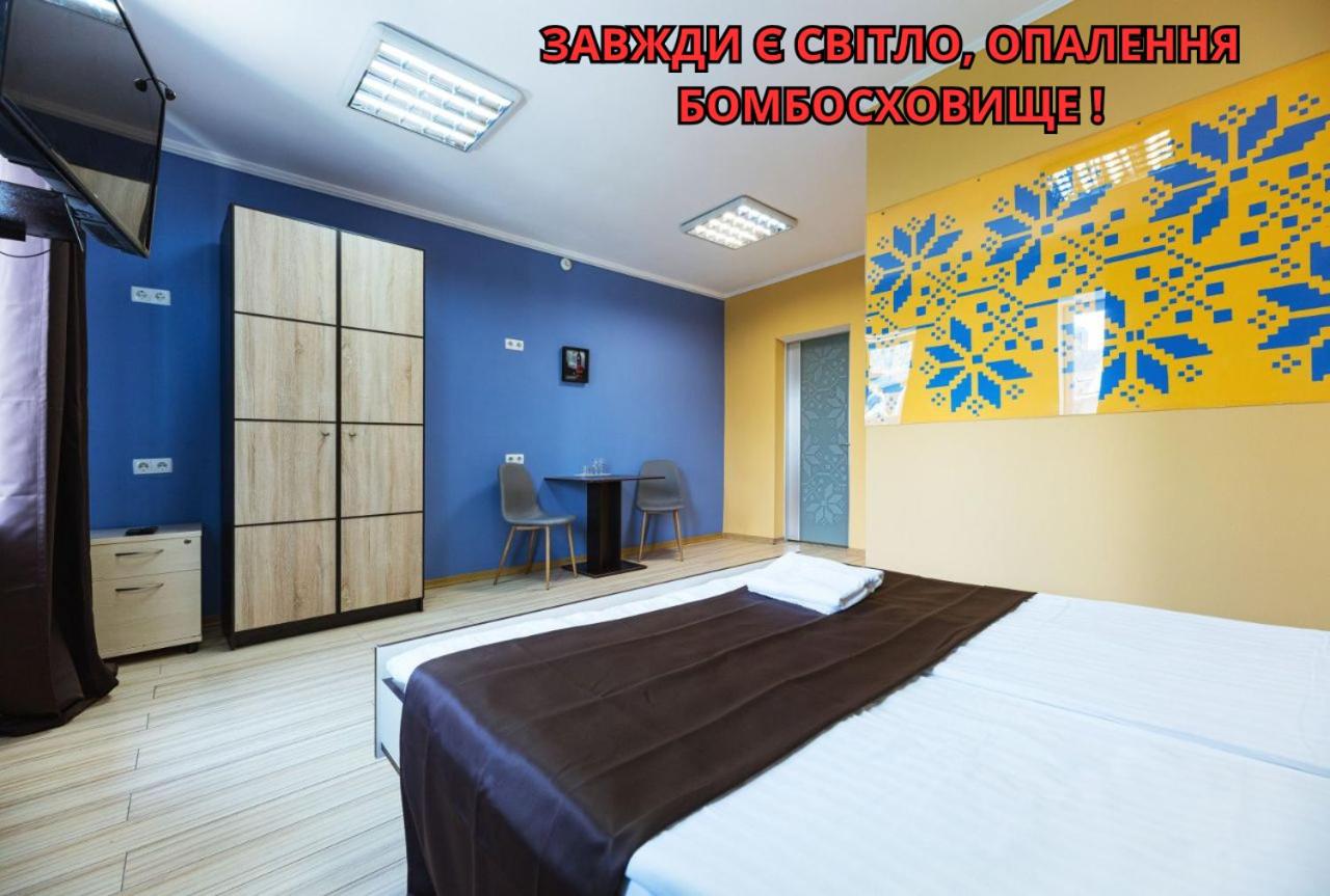 Guest house "Vladimirskaya 42" - B&B Kyiv