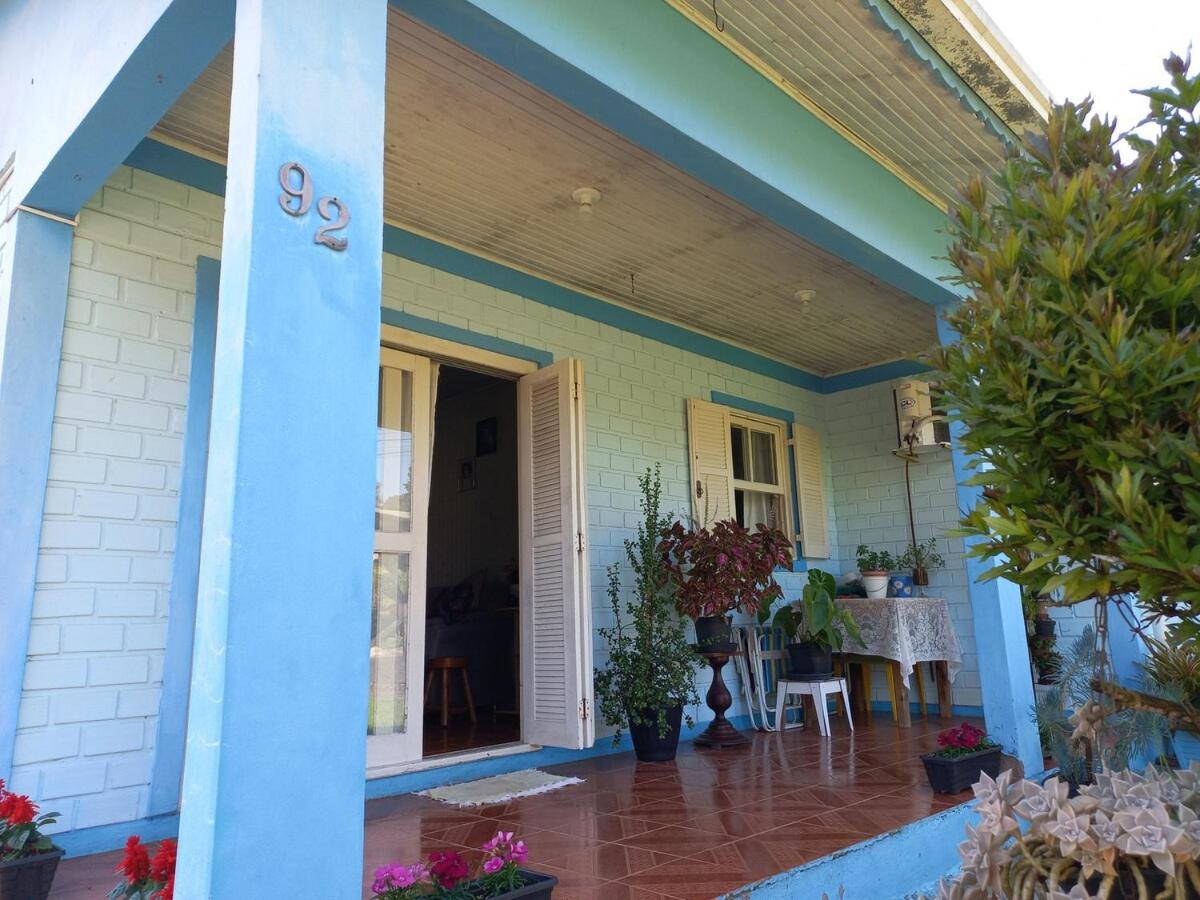 Casa Azul da Marina - B&B Três Coroas