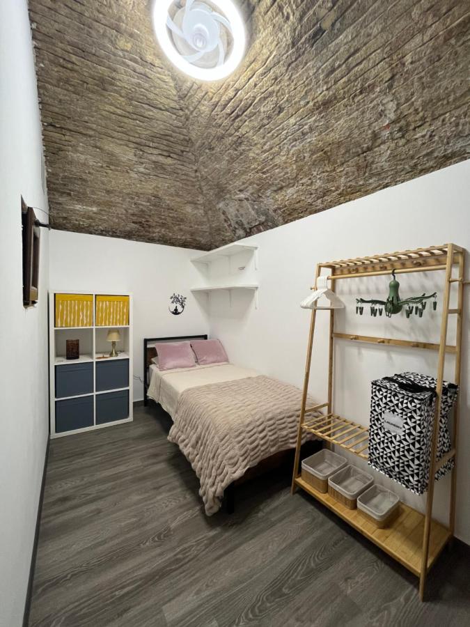 Habitación Individual Estándar con baño compartido