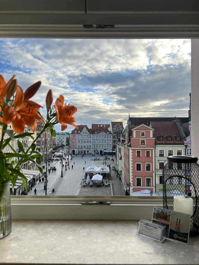 Nice One Apartment Number 11 - W samym centrum! - B&B Wroclaw
