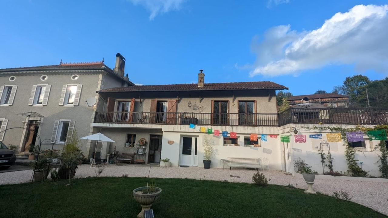 Magnifique Gîte avec vue Montagne au cœur des Pyrenees avec Piscine Proche Station de Ski - Chambres d'hôtes Izaut-de-l'Hôtel
