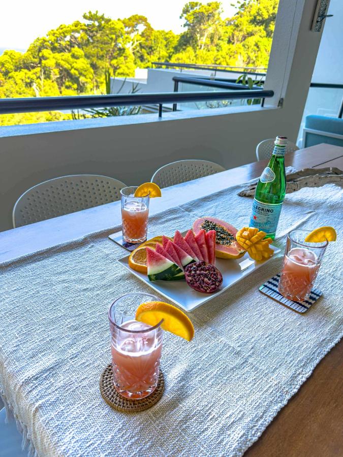 Coolum Beachfront Luxury for Family and Friends - B&B Coolum Beach