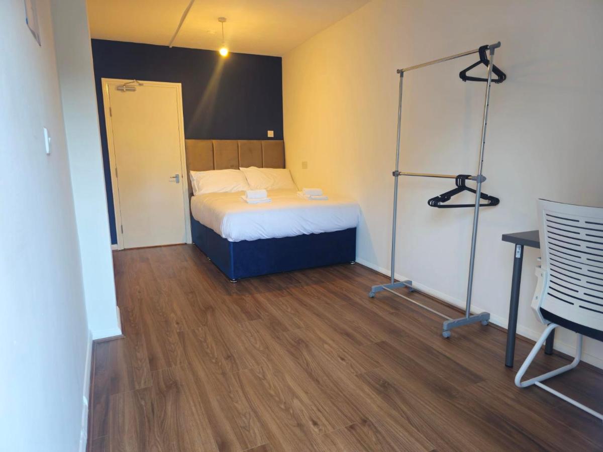 Quadruple Room with Private Bathroom