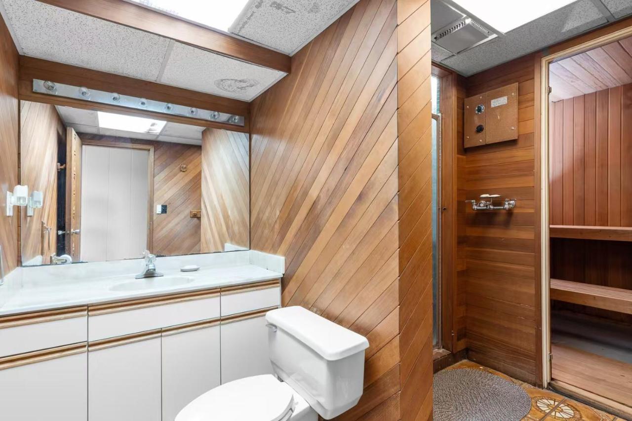 Comfortable and quiet bedroom with private bathroom - Bed and Breakfast Delta