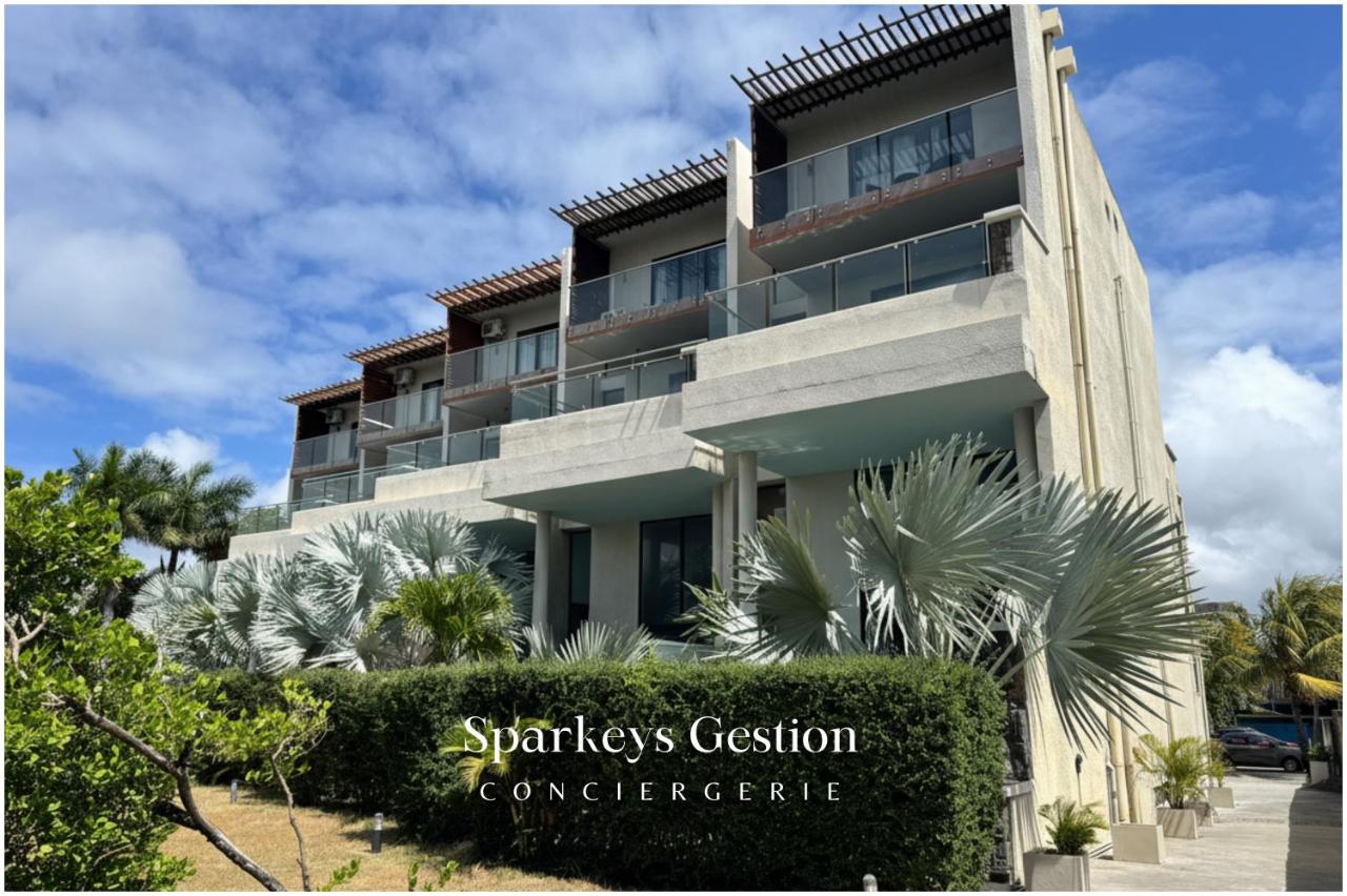 SG5 l Le Turquoise - third line building - Beachfront Residence - B&B Cap Malheureux