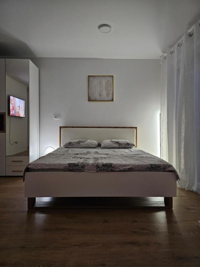 River stone studio - B&B Prizren