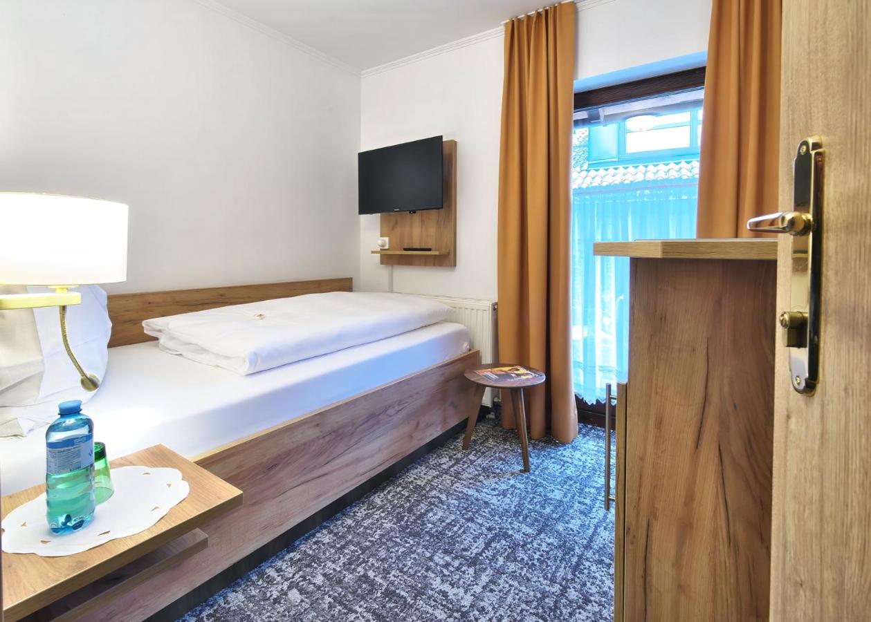 Eenpersoonskamer met Uitzicht op de Tuin